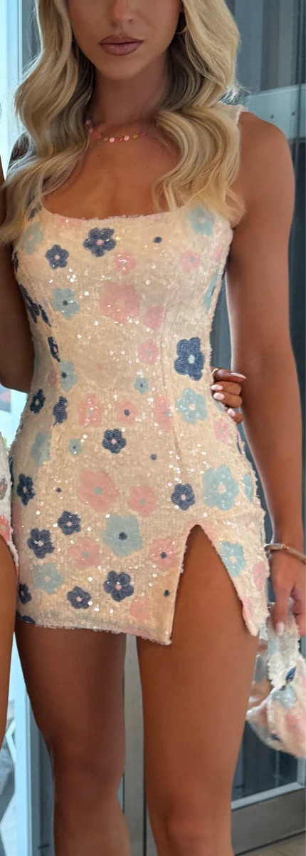 [title_product] - [nombre_de_tienda] - 