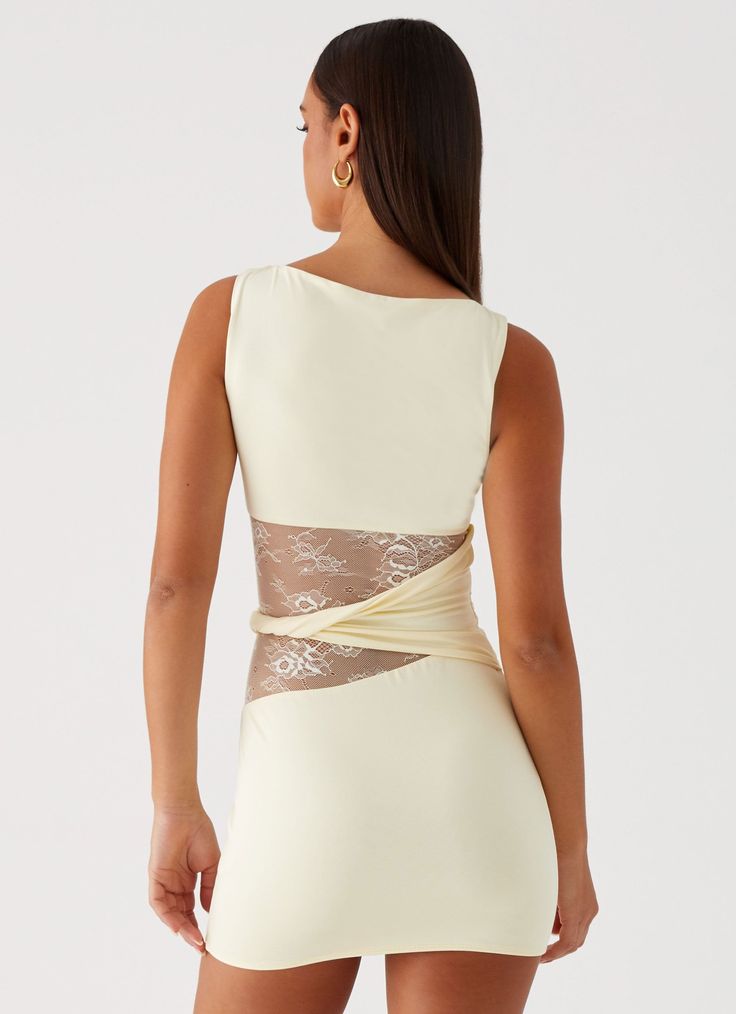 [title_product] - [nombre_de_tienda] - 