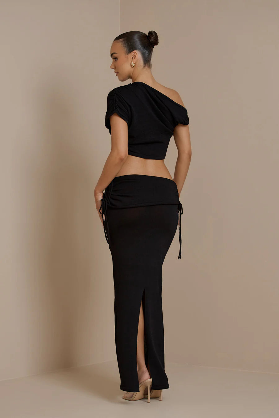 [title_product] - [nombre_de_tienda]