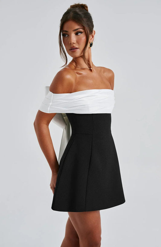 [title_product] - [nombre_de_tienda] - 